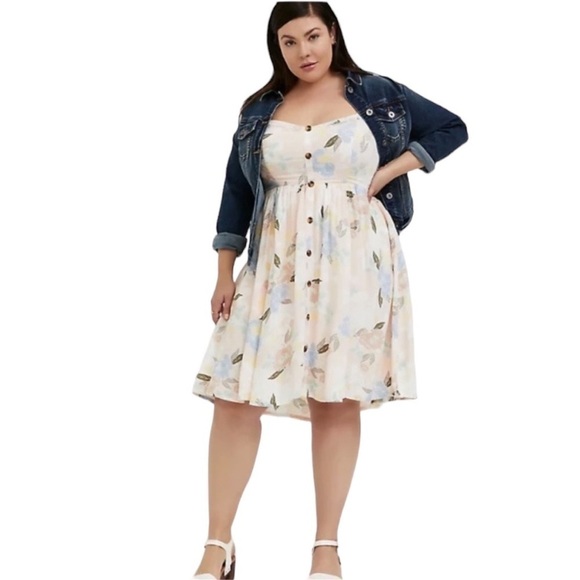 TORRID Light Pink Floral Hi-lo Challis Dress NWT SIZE 00 (10) - Picture 3 of 8